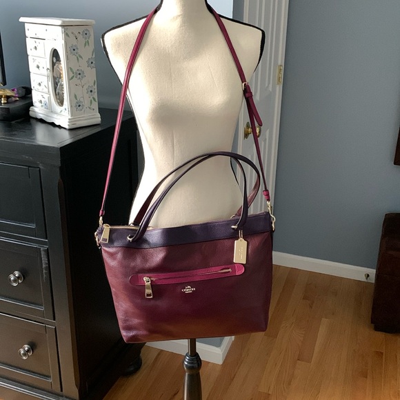 🌺COACH TYLER COLORBLOCK TOTE🌺 - Picture 2 of 8